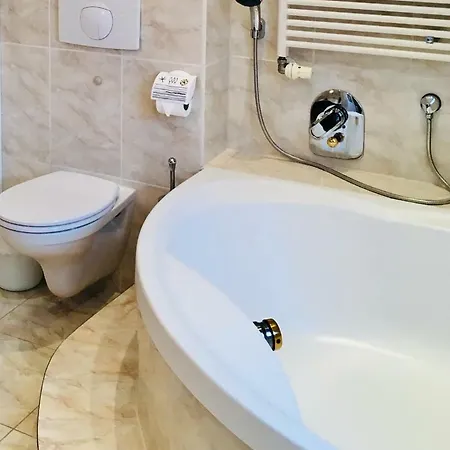 Ferienwohnung An Der Cyriaksburg