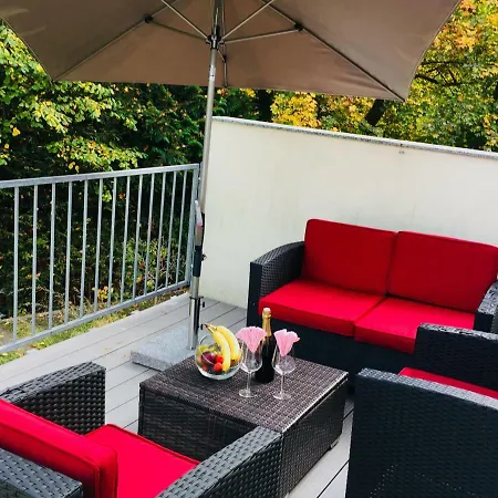 Ferienwohnung An Der Cyriaksburg Apartment *